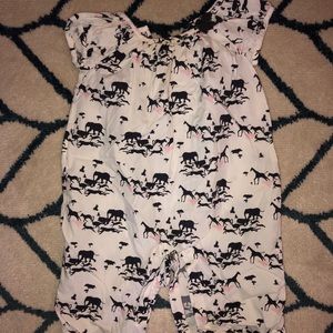 Baby Gap 6-12 mo safari romper